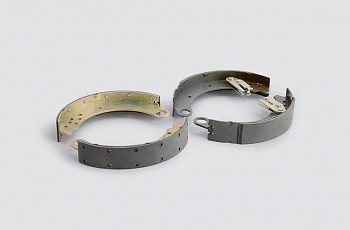 Колодка торм УАЗ Патриот РК Dymos задн после 2017 (к-т) на ЗАКЛЕПКАХ (ОАО "УАЗ")