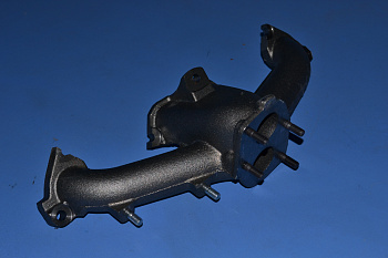 Коллектор выпускной 2123 в cборе 