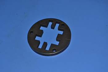 Пластина направляющая рычага КПП 2107 