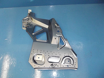 Усилитель крыла 3302 Н/О правый голый (панель передка)