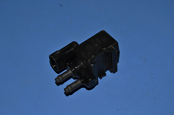 Клапан продувки адсорбера 21103,Газель (2-штуц) 