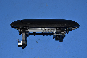 Ручка двери Лада Ларгус наруж лев (Renault) черная матовая