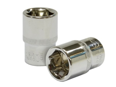 Головка торцевая 18 мм стандарт 1/2"