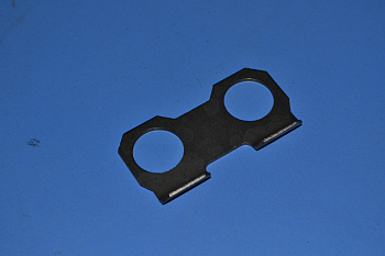 Пластина стопорная втулки регулировочн. болта клапана 2101-07, 2121-21214 